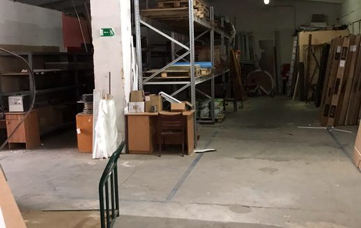 Продажа. Торгово-складское помещение с арендатором (постоянный доход). Гродно